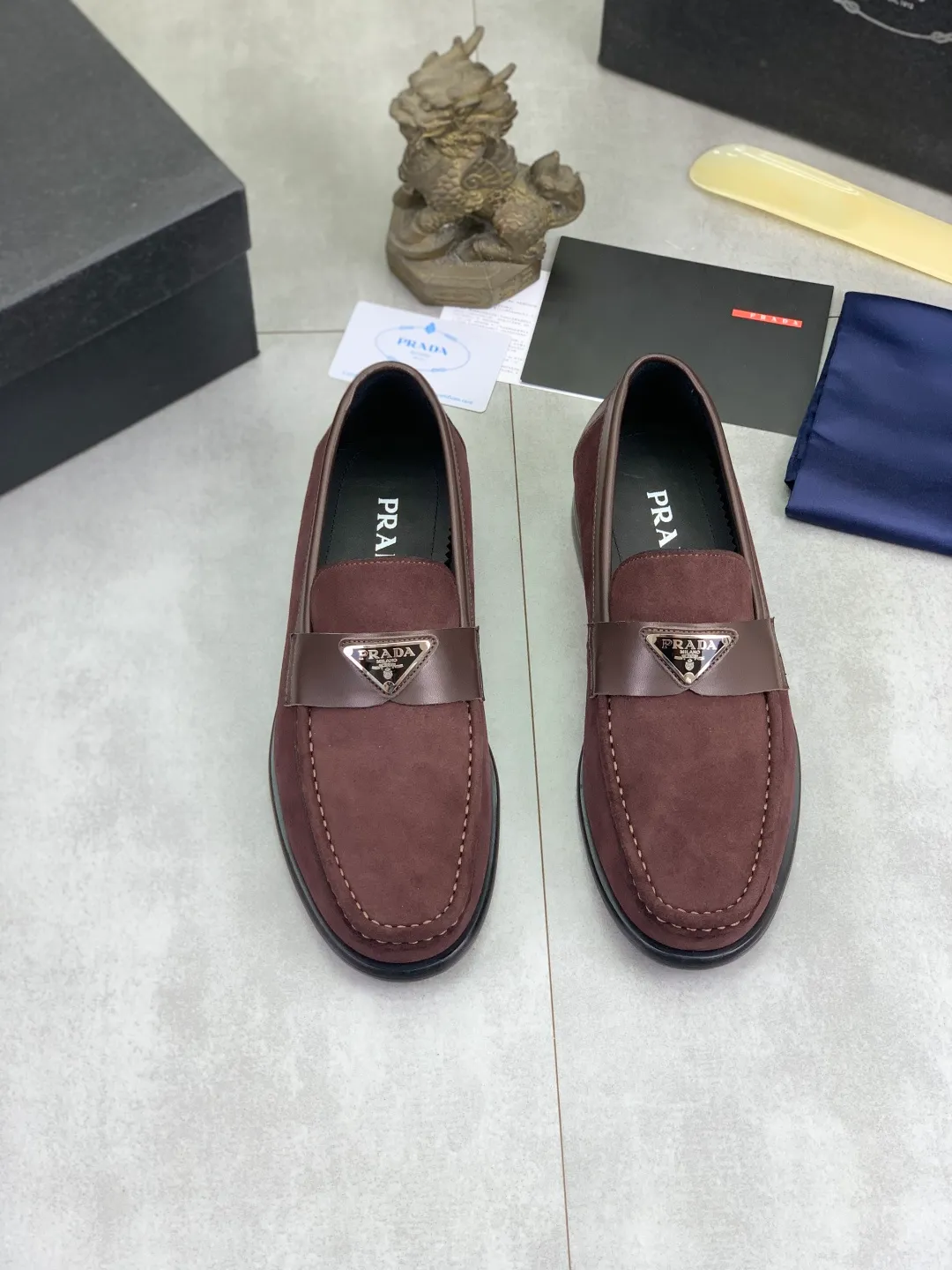 Men's men's shoes P560 new style 💰 💎💎💎 water-dyed cow lining original order quality PRADA —🆘.Prada original order purchasing, high-end business leather shoes, fabric: imported from Italy calfskin ➕ water-dyed cow lining / cowhide lining ➕ special original outsole, fine workmanship, real thing ^_^ Photographed 🎬size: 38-45